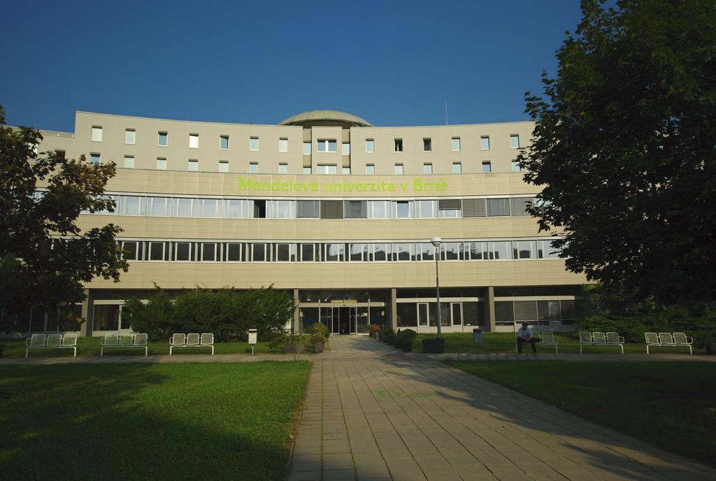 布尔诺 学院旅馆酒店 外观 照片